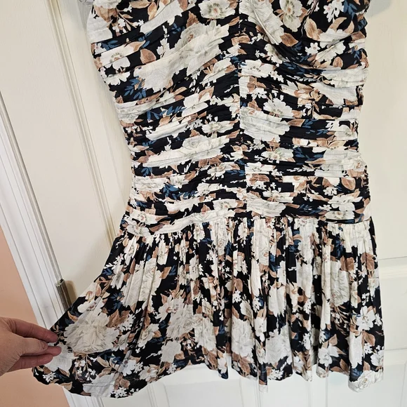 Abercrombie & Fitch Drama Puff Sleeve Floral Ruched Waste Mini Dress - Picture 6 of 9